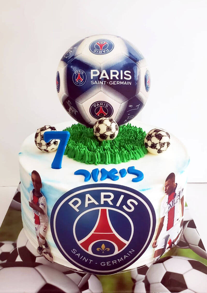 עוגת כדורגל של פריז סן זרמן