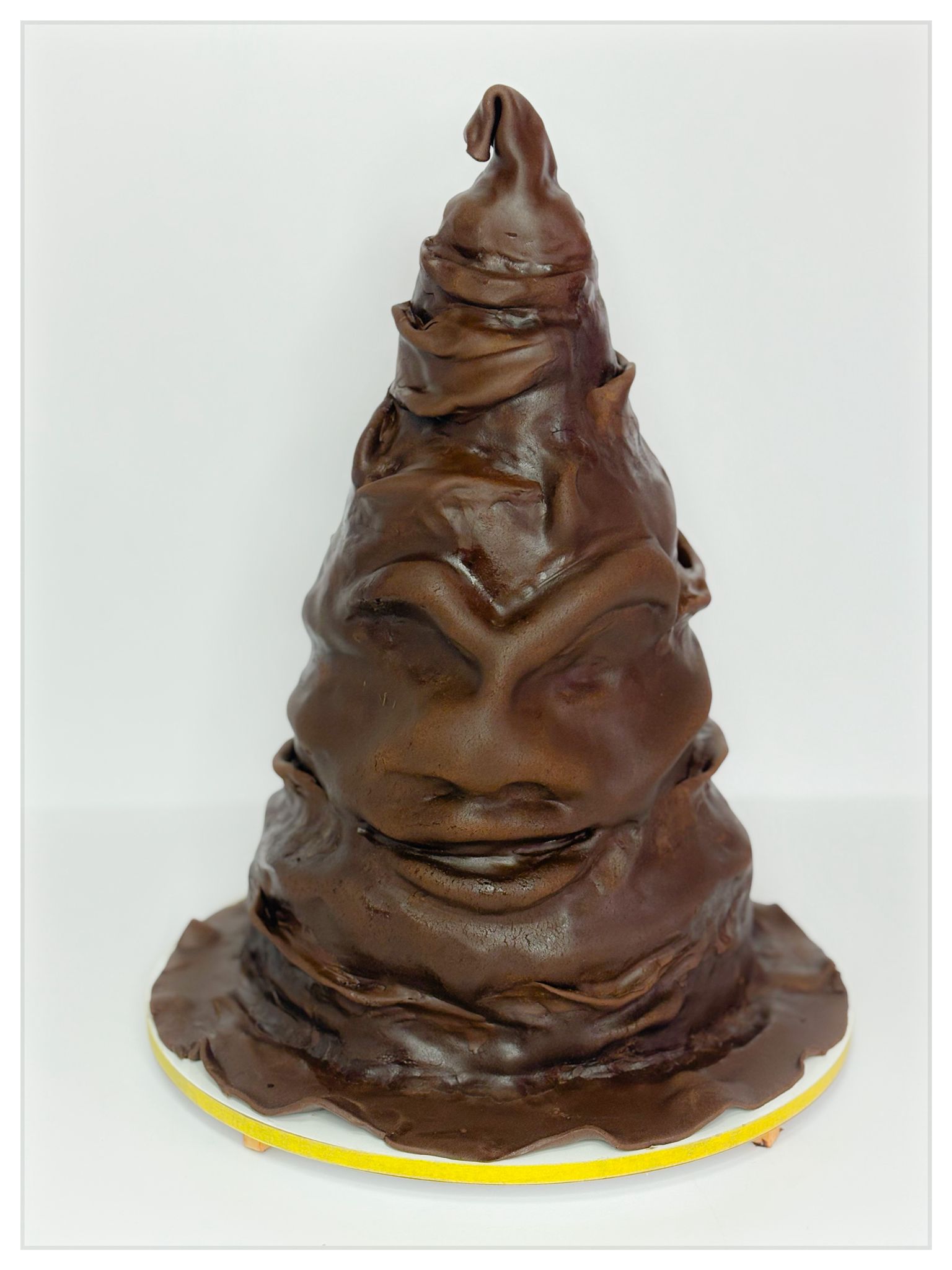 עוגה מעוצבת מצנפת המיון של הארי פוטר קוסם