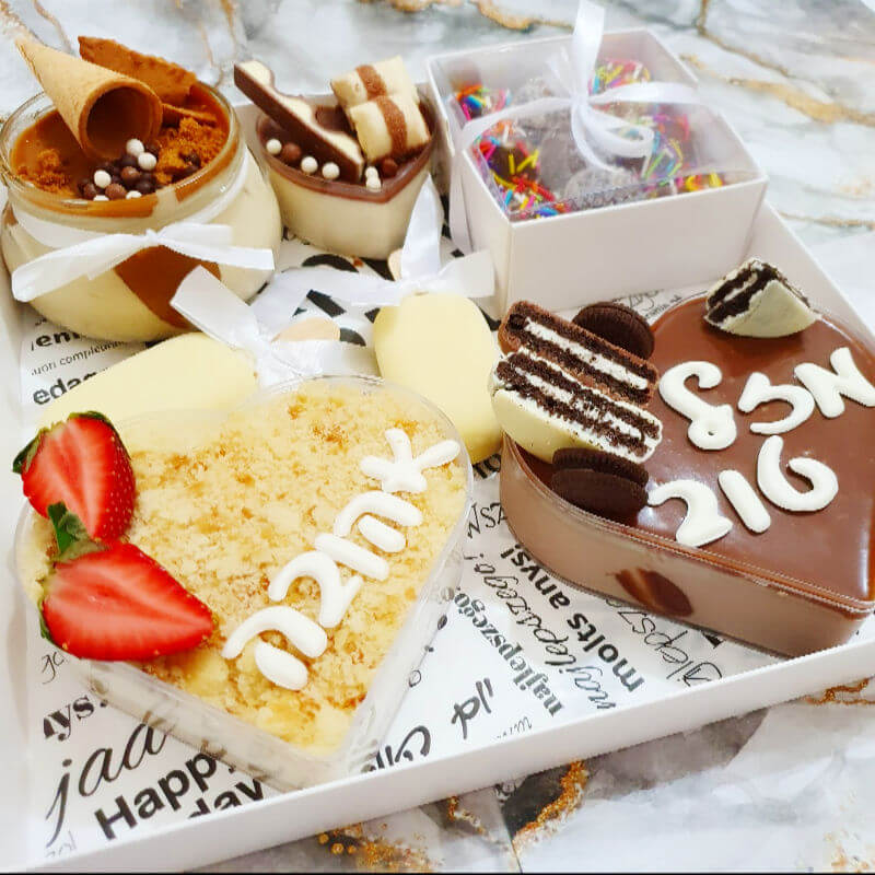 מארז קינוחים ליום הולדת