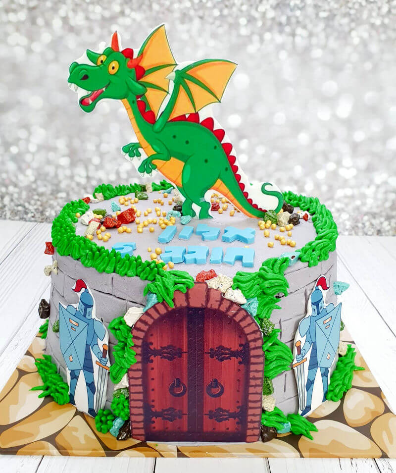 עוגה מעוצבת דרקון ואבירים 
