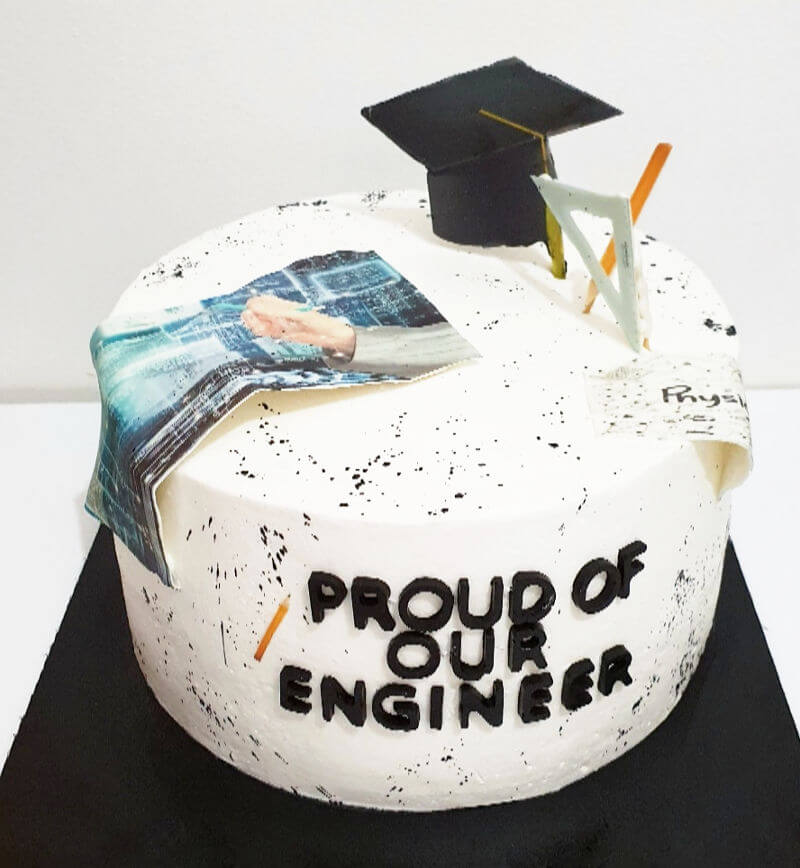 עוגה מעוצבת לסיום התואר