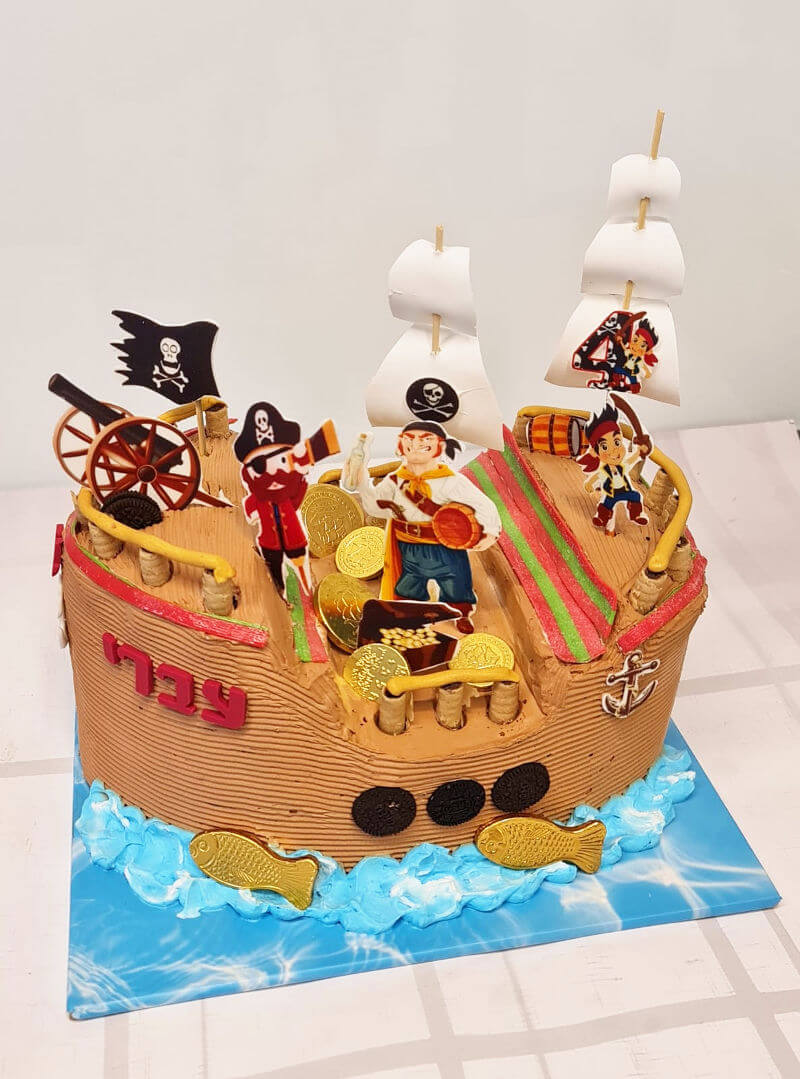 עוגה מעוצבת ספינת פיראטים