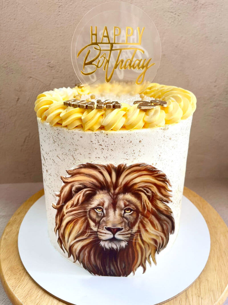 עוגה מעוצבת עם אריה ליום הולדת