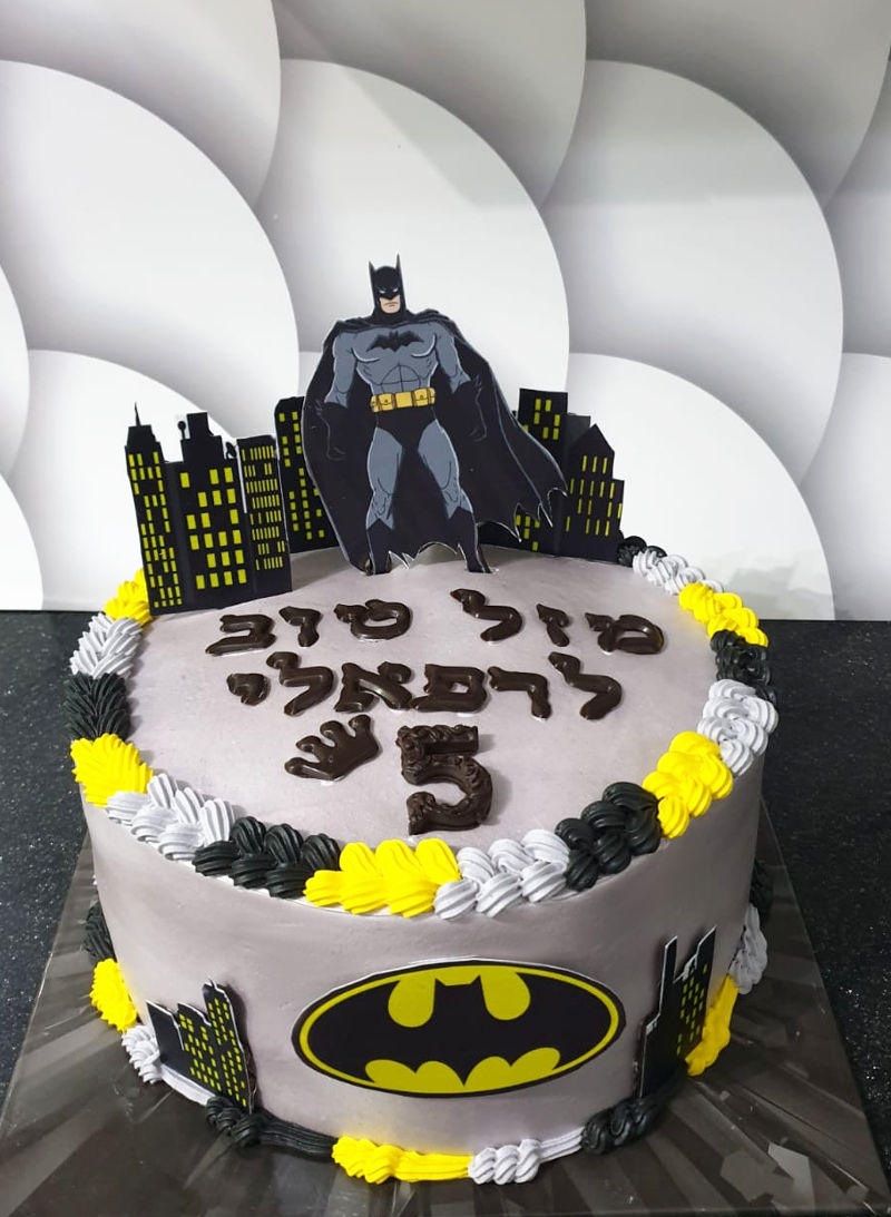 עוגת באטמן מעוצבת