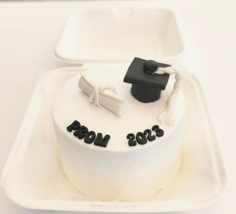 עוגת בנטו אישית לסיום התואר