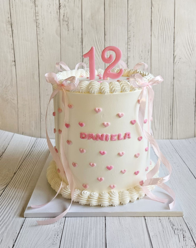 עוגת בת מצווה מעוצבת וכשרה