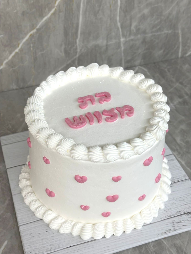 עוגת בתמצווש ולבבות