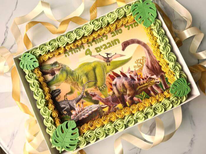 עוגת דינוזאורים מלבנית לגן