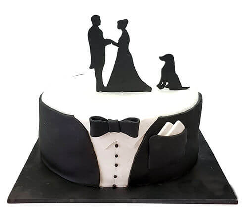 עוגת חתונה בעיצוב חליפה של גבר