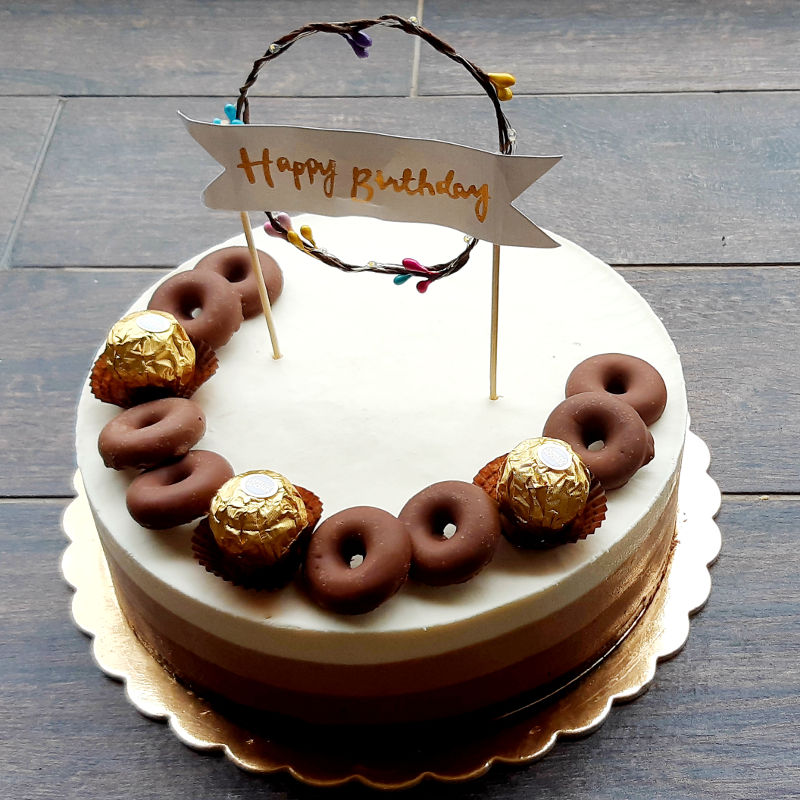 עוגת טריקולד ליום הולדת