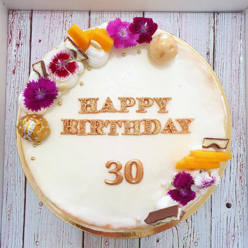 עוגת יום הולדת 30