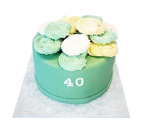 עוגת יום הולדת 40 עם פרחים לאשה