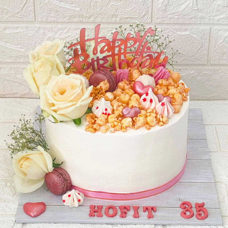 עוגת יום הולדת לאשה