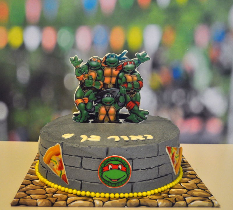 עוגת צבי הנינגה ליום הולדת בנים