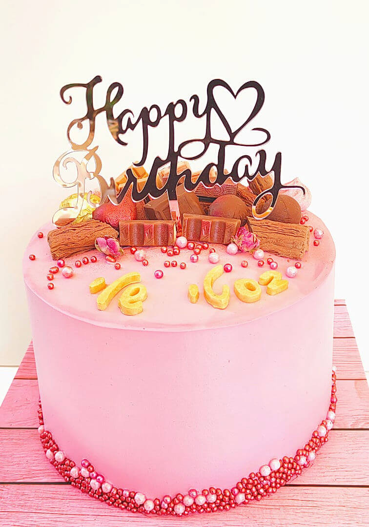 עוגת יום הולדת לבסטי