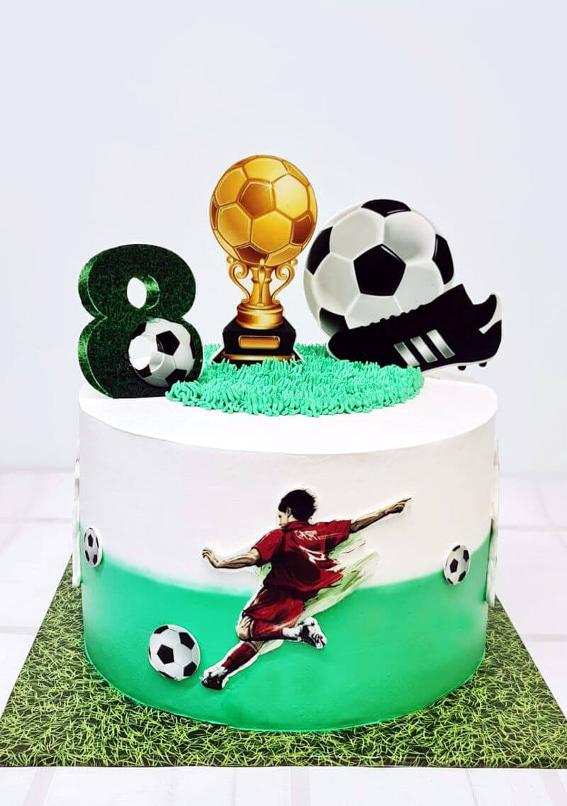 עוגת כדורגל מעוצבת