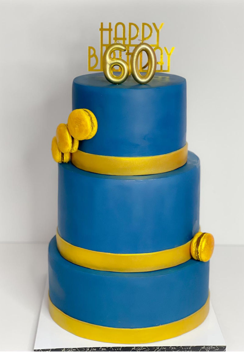 עוגת קומות יום הולדת 60