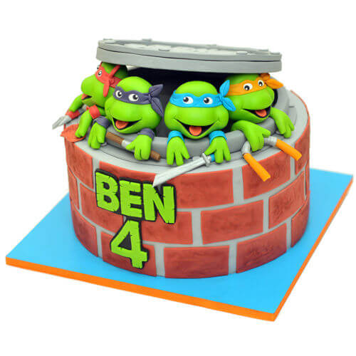 צבי הנינגה עוגת יום הולדת