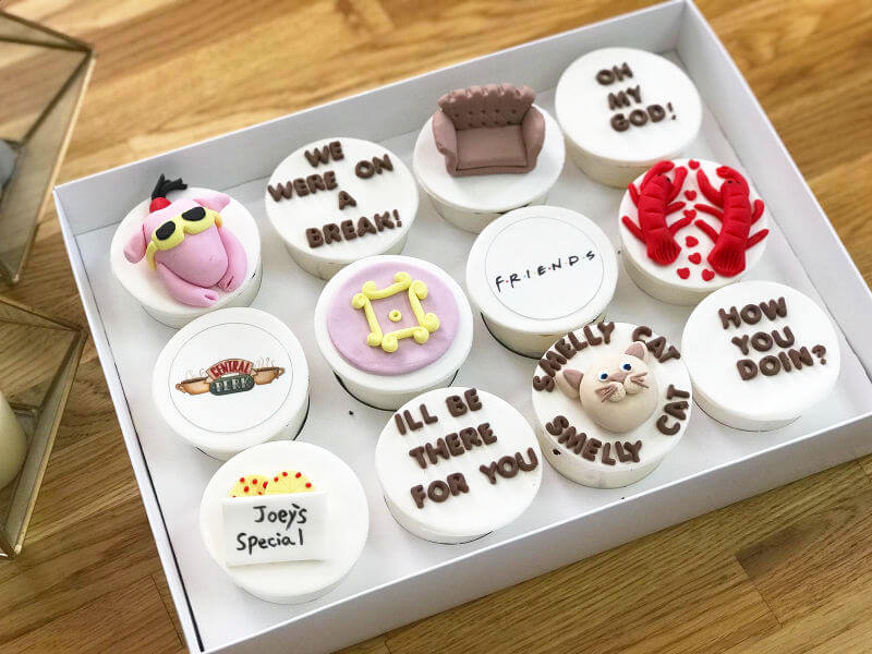 קאפקייקס בעיצוב של חברים Friends Cupcakes