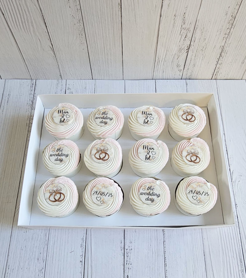 קאפקייקס מעוצבים לחתונה